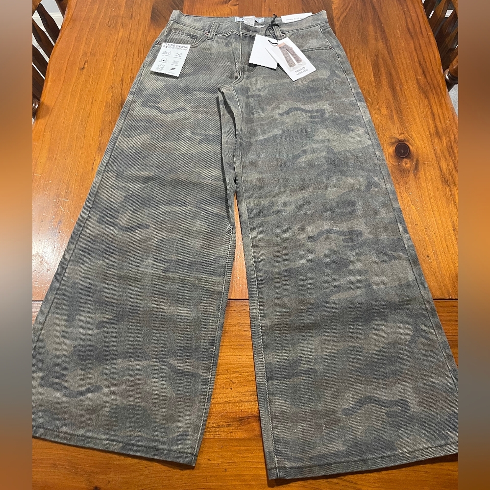 NWT REFRAIN Womens Camo Printed Wide Leg‎ Casual Cotton Denim Jeans Size 5/27
